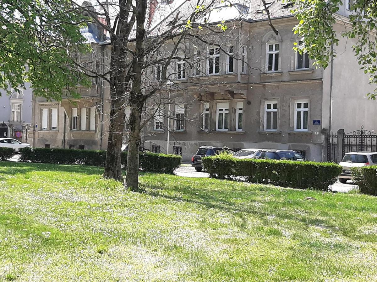 Apartman Kod Kestena Osijek Exterior foto
